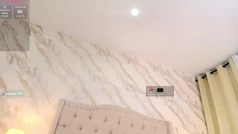 Snapshot of shanell__hott chatting on 10.27.25 shanell online show from 10.27.25