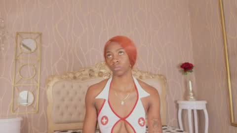Snapshot of shanelle__ chatting on 06.15.26 S H A N E L L E online show from 06.15.26