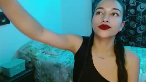 Snapshot of shantal_d03 chatting on 01.23.25 shantal_d03 online show from 01.23.25