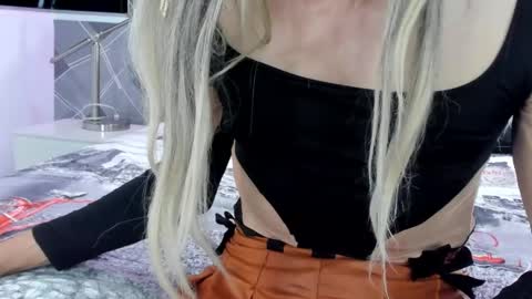 Snapshot of shantala_nastasiia chatting on 06.05.26 shantala nastasiia online show from 06.05.26
