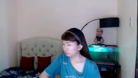 SHANTA FOX  s online show from 04.13.26