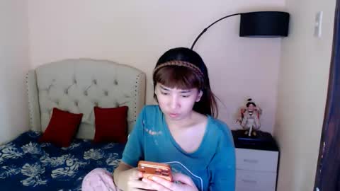 SHANTA FOX  s online show from 06.04.26
