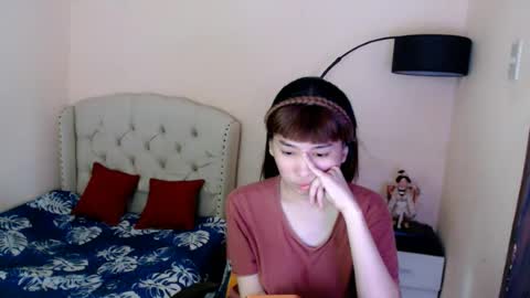 SHANTA FOX  s online show from 06.14.26