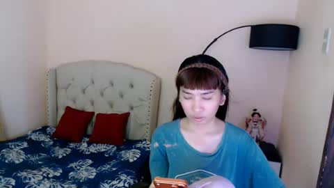 SHANTA FOX  s online show from 06.18.26