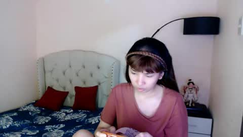 SHANTA FOX  s online show from 07.12.26