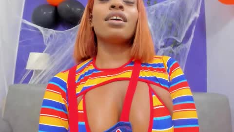 Shantal online show from 10.31.25