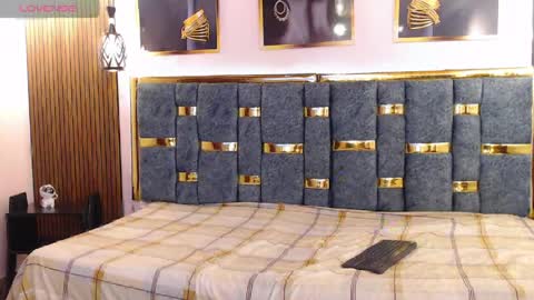 shantall 05 online show from 04.15.26