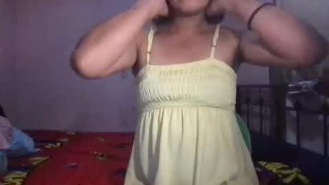 Snapshot of shantallee chatting on 02.11.25 shantallee online show from 02.11.25