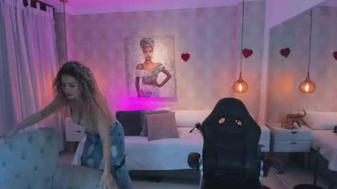 Shantal online show from 03.13.26