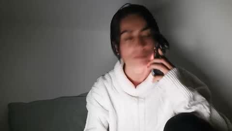 Snapshot of shantalxxx67 chatting on 02.27.26 shantal online show from 02.27.26