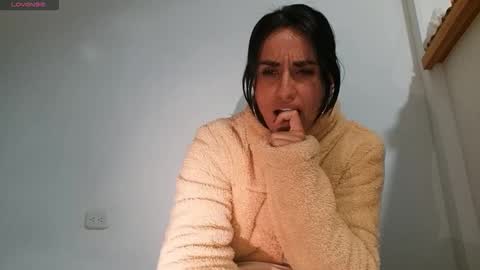 Snapshot of shantalxxx67 chatting on 03.04.26 shantal online show from 03.04.26