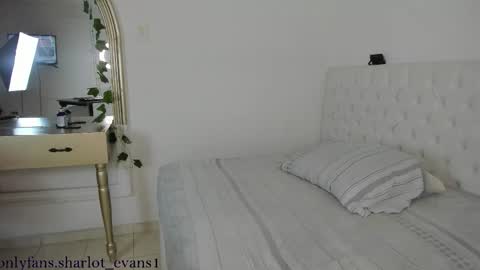 Sharlot online show from 02.04.26