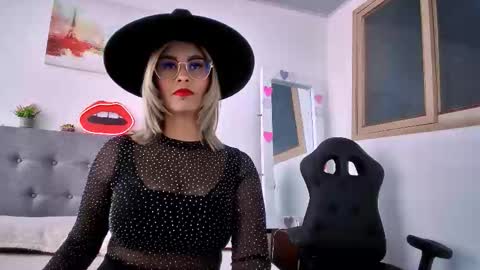 Snapshot of sharlott_3 chatting on 02.06.26 sharlott_3 online show from 02.06.26