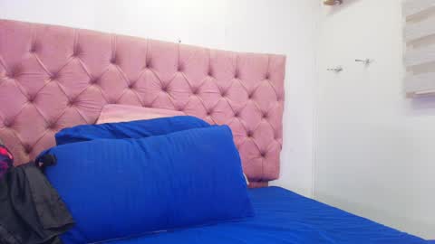 Sharlott online show from 01.13.25