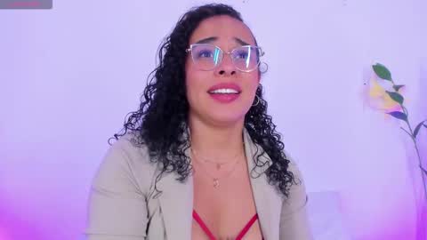 Snapshot of sharon_jackson3010 chatting on 03.27.26 Sharon online show from 03.27.26