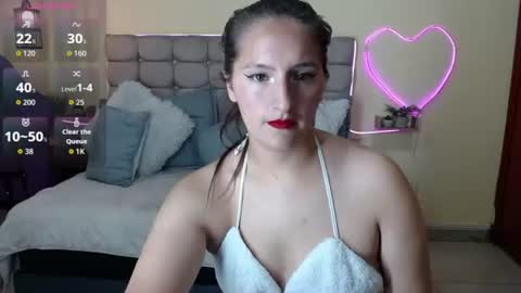 ESTEFI  online show from 06.16.26