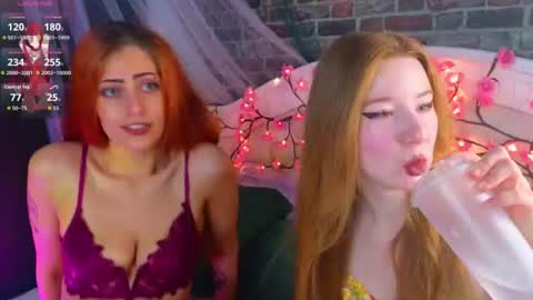 Lola and Stacey online show from 06.17.26