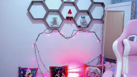 Sharon online show from 01.04.25