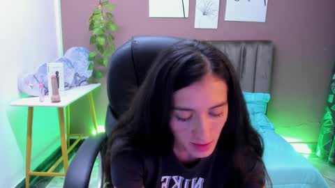 Sharon online show from 02.02.25