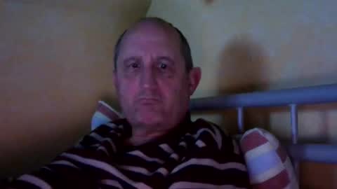 Snapshot of sharpshoder chatting on 01.18.25 Peter online show from 01.18.25