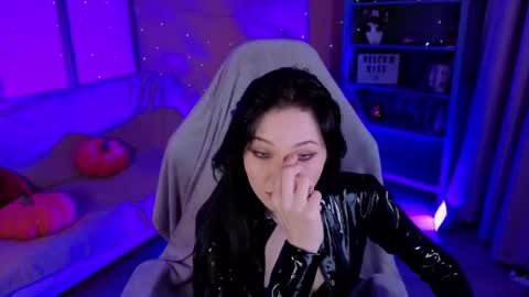 Mistress Silence online show from 07.25.26