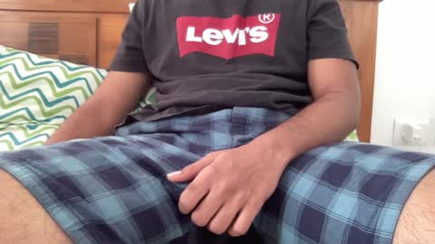 Snapshot of shash2014 chatting on 01.20.25 Shashii online show from 01.20.25