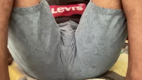 Snapshot of shash2014 chatting on 10.18.25 Shashii online show from 10.18.25