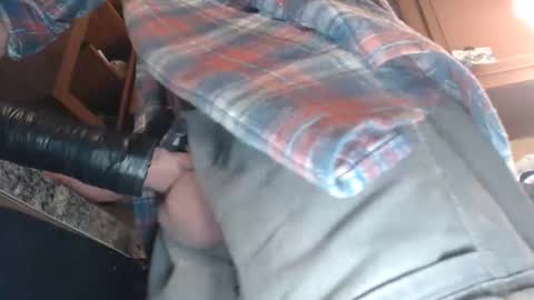 Snapshot of shaveddick24 chatting on 11.04.25 Shaveddick24 online show from 11.04.25