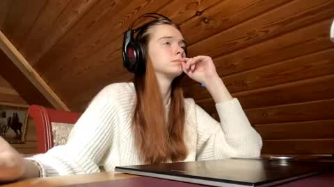 Snapshot of shavonflosi chatting on 05.26.26 Maria online show from 05.26.26