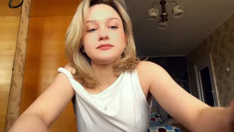 Snapshot of shawandamisemer chatting on 04.24.26 Lilith online show from 04.24.26