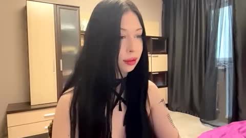 Dana online show from 11.23.25