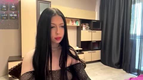 Dana online show from 11.25.25