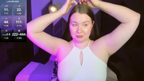 Snapshot of shedar_pretty chatting on 02.21.25 Shedar online show from 02.21.25