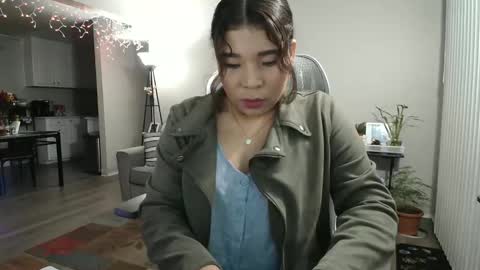 sheilyn_smith online show from 11.25.25