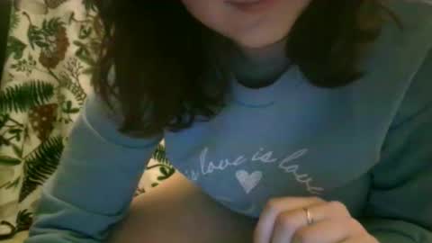 Snapshot of shelby_dust chatting on 11.09.25 shelby_dust online show from 11.09.25