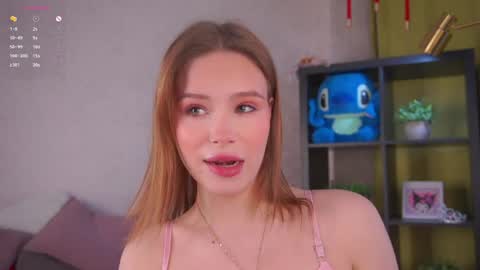 Lina online show from 04.06.26