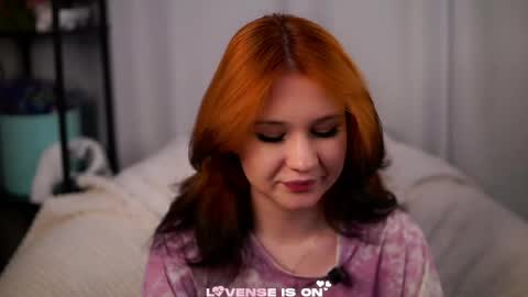 Lina online show from 04.19.26