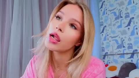 Lina online show from 06.22.26