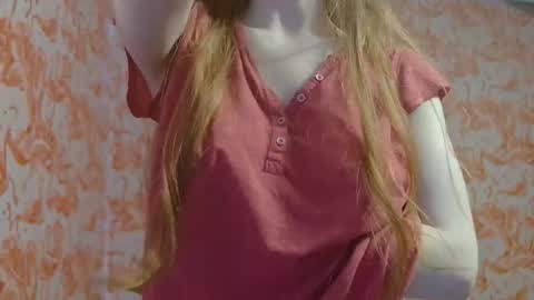 Erika online show from 03.26.26