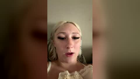 shellbell00 online show from 06.01.26