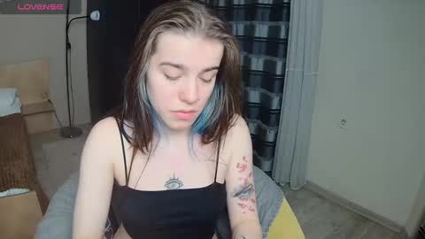 Snapshot of shelyymoon chatting on 03.06.25 ShelyMoon online show from 03.06.25