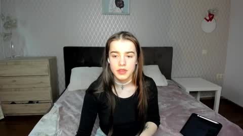 Snapshot of shelyymoon chatting on 10.24.25 ShelyMoon online show from 10.24.25