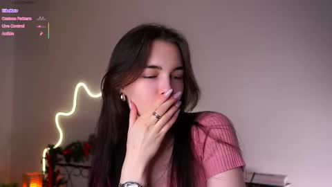 Snapshot of sheragroepper chatting on 02.06.26 Mira online show from 02.06.26