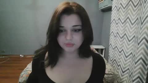 Snapshot of sheril_belton chatting on 10.27.25 sheril_belton online show from 10.27.25