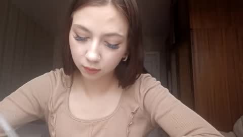 Lisa online show from 12.05.25