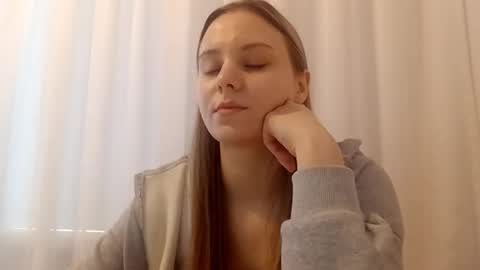 Lisa online show from 02.20.26