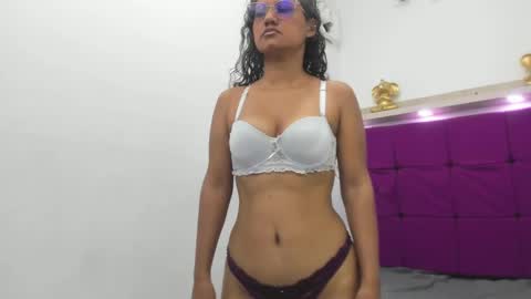 sheryn_brown1 online show from 09.30.25