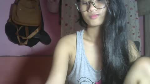 Snapshot of shimmering_kate chatting on 12.25.24 shimmering_kate online show from 12.25.24