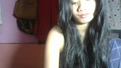 Snapshot of shimmering_kate chatting on 01.08.25 shimmering_kate online show from 01.08.25