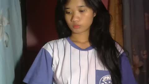 Snapshot of shimmering_kate chatting on 02.05.25 shimmering_kate online show from 02.05.25